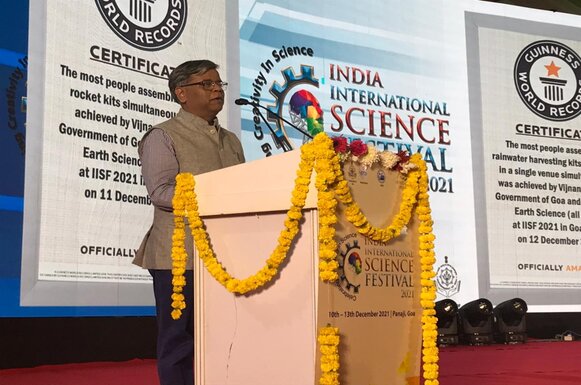 Sh. Gopal Iyengar Scientist, MoES addressing the IISF 2021